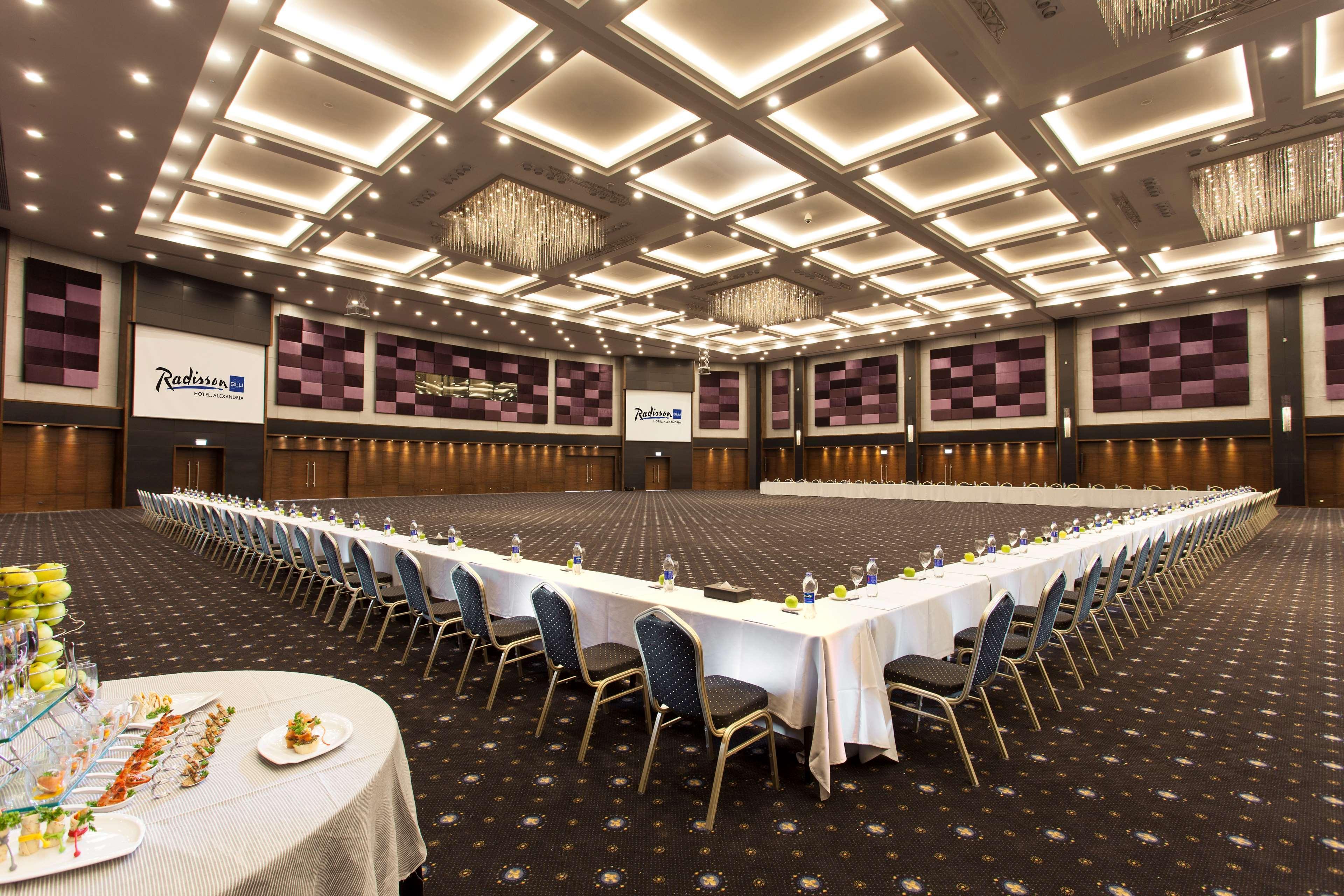 Radisson Blu Hotel & Convention Center, Alexandrie Extérieur photo