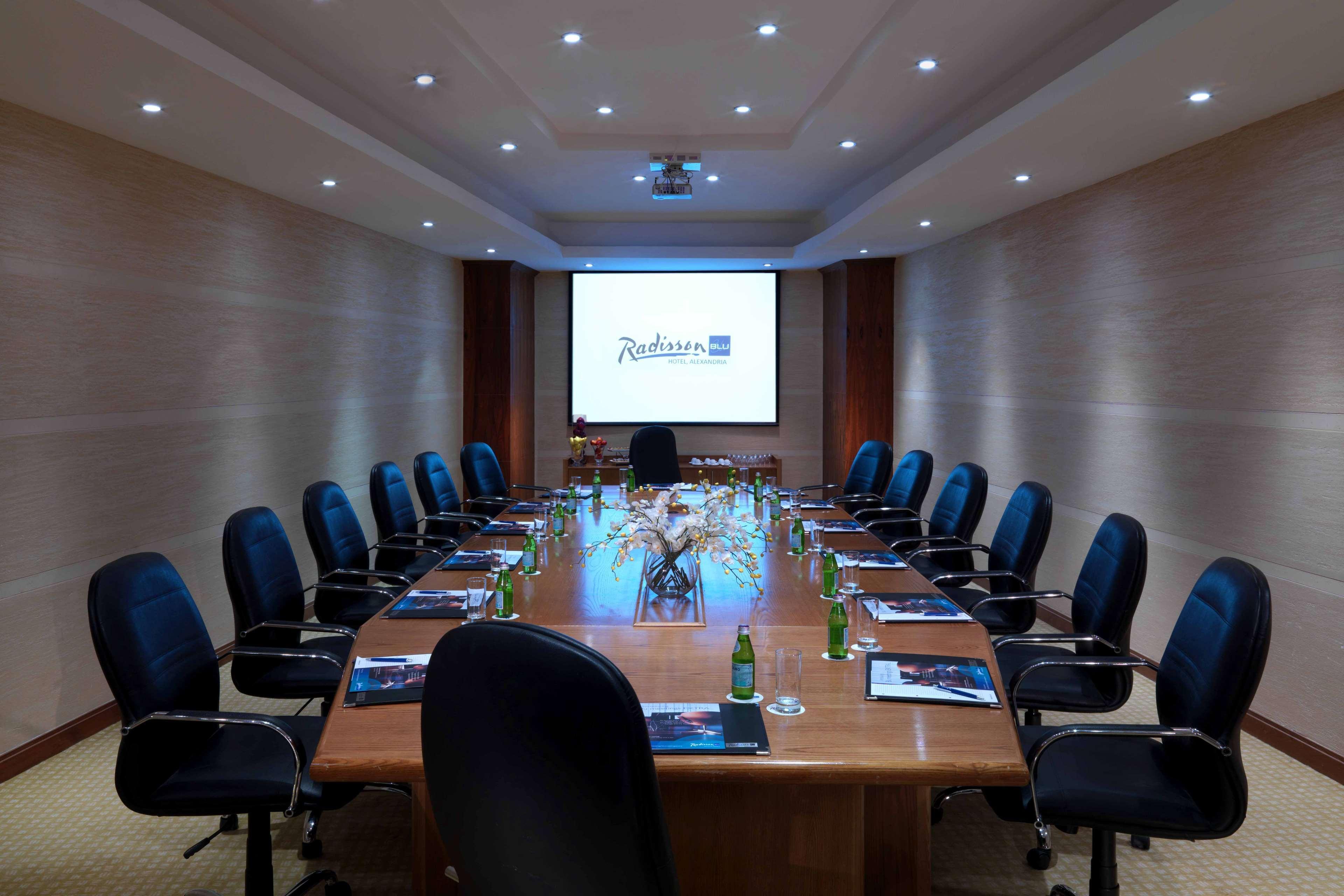 Radisson Blu Hotel & Convention Center, Alexandrie Extérieur photo